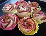 A picture of step 3 of AMIEs Apple Cinnamon Roses.