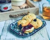 Gambar langkah 8 resipi Lemon Bluberry Scones.