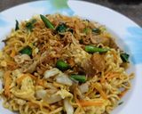 Foto langkah ke 4 dari resep Mie Goreng Telur.