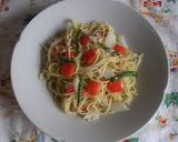 A picture of step 6 of Tuna and White Sauce with Spinach Pasta.