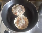 A picture of step 7 of Bachelor Sunday Burger.