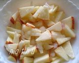 A picture of step 1 of Non-Oil Yogurt Apple Cake.