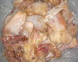 Foto langkah ke 2 dari resep 40. Ayam Goreng Mentega.