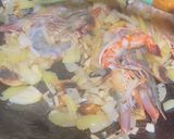 Foto langkah ke 6 dari resep Seafood Creamy Soup.
