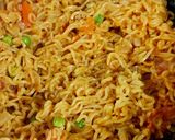 वेज मसाला मैगी (veg masala maggi recipe in Hindi) रेसिपी चरण 2 फोटो