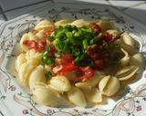 A picture of step 5 of Garlic and Cherry Tomato Pasta.