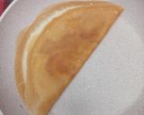 Foto langkah ke 5 dari resep Crepes gampang banget.