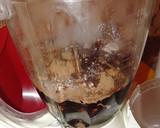 صورة لخطوة 1 من وصفة 🍫 كيكة الشوكولاتة المشربة 🍹