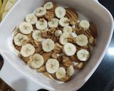 A picture of step 2 of Banana walnut pudding.