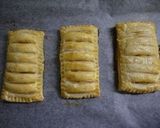 A picture of step 6 of Easy Apple Pies with Frozen Puff Pastry.