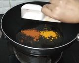 A picture of step 2 of Aloo cholay ka salan (sehri special).