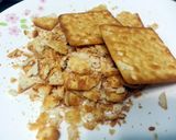 A picture of step 2 of LG CRISPY CRACKER FRIED CHICKEN.