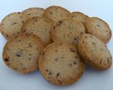 A picture of step 8 of Crispy Matcha & Adzuki Cookies.