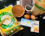 Hình bước làm 1 của món Vào bếp cùng con: bánh quy sô cô la cho Halloween (bánh quy bóng đêm) nướng bằng chảo
