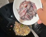 Foto langkah ke 2 dari resep Cumi Tinta Hitam 🦑.