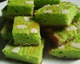 Foto langkah ke 6 dari resep Lekker Holland Pandan a.k.a Boterkoek.