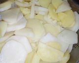 Foto del paso 1 de la receta: Tortilla al horno de papas hervidas