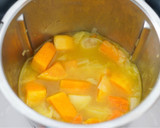 Foto del paso 4 de la receta: Crema de calabaza en robot de cocina o Thermomix