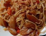 Foto langkah ke 4 dari resep Spageti goreng.