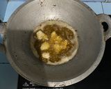 Foto langkah ke 3 dari resep Ayam goreng keluyuk (khas resto bakso lapangan tembak).