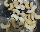 A picture of step 1 of Kaju Karela Sabji.