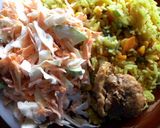 A picture of step 3 of Fried rice and salad.