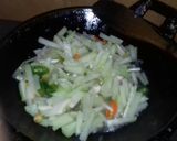 Foto langkah ke 6 dari resep Tumis labu siam ikan teri.