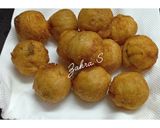 A picture of step 4 of Potato stuffed bread roll.