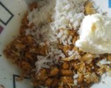 A picture of step 2 of Chiken Buns.