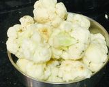 A picture of step 3 of Typical Bong Lunch with Rohu Fish Curry with Cauliflowers & Potatoes 🥔.