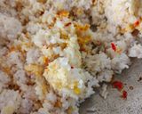 Foto langkah ke 3 dari resep Nasi Goreng Kunyit Kencur.