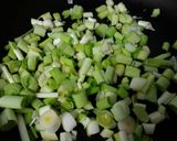 Foto del paso 1 de la receta Revuelto de setas y ajetes