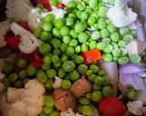 A picture of step 2 of Soybean Pulao.