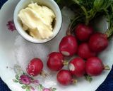 A picture of step 7 of Elegant Radishes.