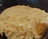 Foto del paso 1 de la receta: Arepa con queso mozzarella 🧀