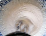 صورة لخطوة 3 من وصفة ايسكريم التشيز كيك🍧