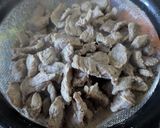 Foto langkah ke 2 dari resep Sayur Sop Daging Bening.