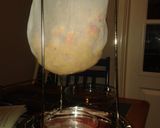 A picture of step 3 of Crab apple jelly.