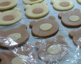 A picture of step 6 of Teddy Bear Cookies.