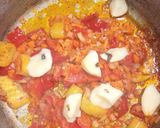 Foto del paso 4 de la receta: Guiso de garbanzos... con pollo, chorizo, morcillas y buen sabor