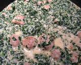 A picture of step 3 of Italian Sausage Alfredo With Spinach.
