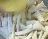 A picture of step 11 of Marinated Mushrooms for Dieters.
