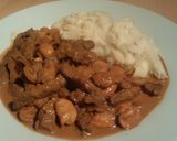 A picture of step 6 of Vickys Beef Stroganoff, GF DF EF SF NF.