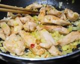 A picture of step 6 of Stir-fried Chicken Breast and Celery with Spicy Hot Miso.