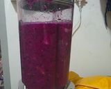 Gambar langkah 2 resipi Pink Tropika.