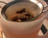 A picture of step 2 of agua de tamarindo.