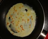 Foto langkah ke 3 dari resep Rolade sederhana/Telur gulung.