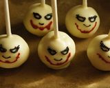 A picture of step 8 of Halloween Themed "The Joker" Cake Pops.