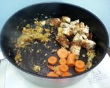 A picture of step 3 of Leftover Chicken Stir Fry.