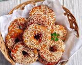Foto langkah ke 6 dari resep Donat Pisang Wijen.